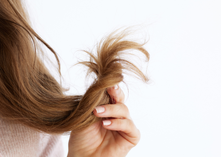 Last van droog haar? Droge, bruine en gespleten haarpunten